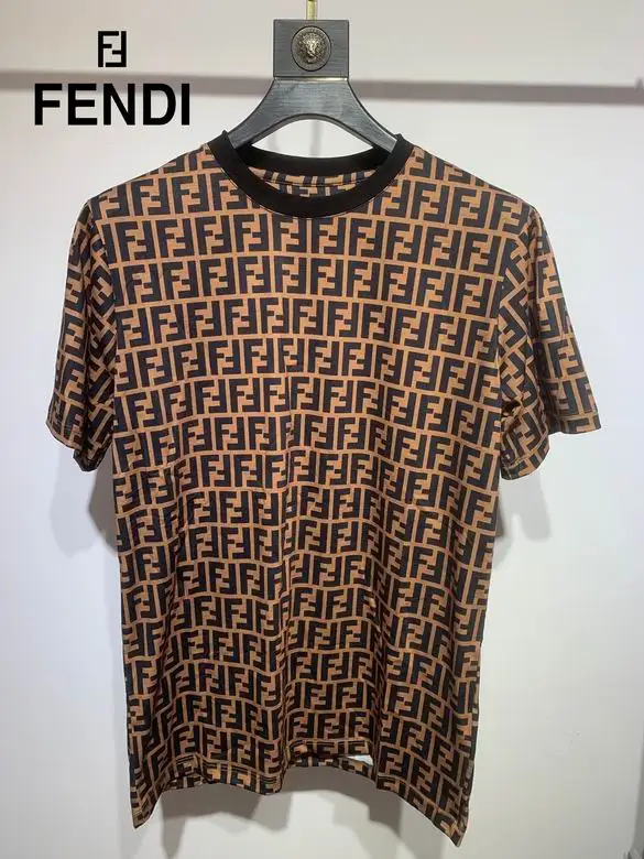 Fendi T Shirt sst