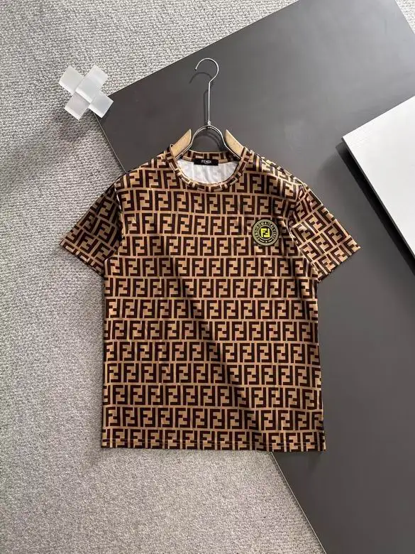 Fendi T Shirt 12j 0617